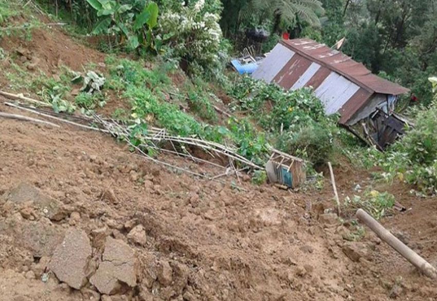 Rangamati-Khagrachhari road link suspended due to landslide